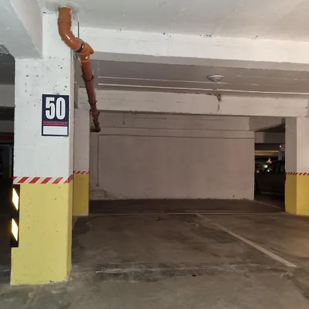 Апартаменти Traian - *